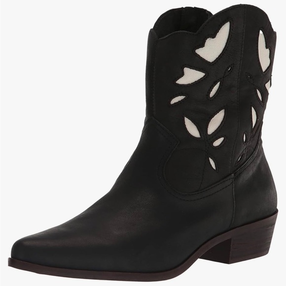 Lucky Brand Shoes - New Lucky Brand Herzie Black Leather Cowboy Short Boots Cutouts sz 6 / 36.5